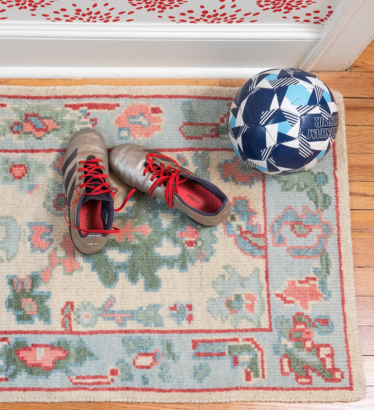 Sullivan Oushak Blue/Tomato