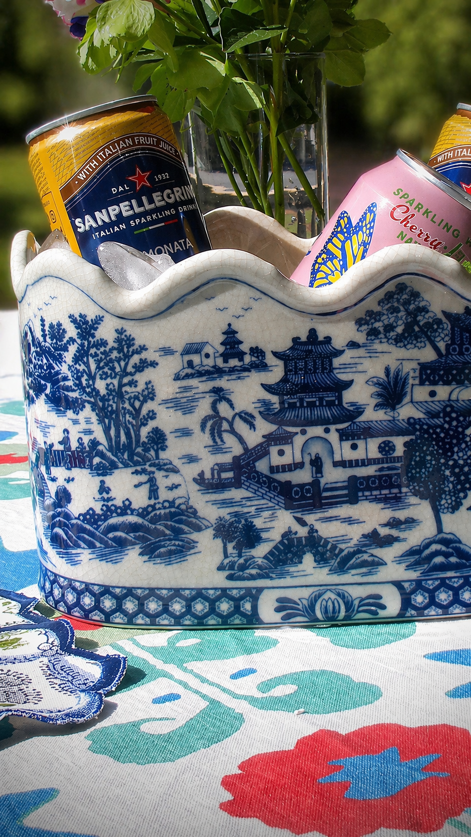 Blue & White Scalloped Porcelain Cachepot