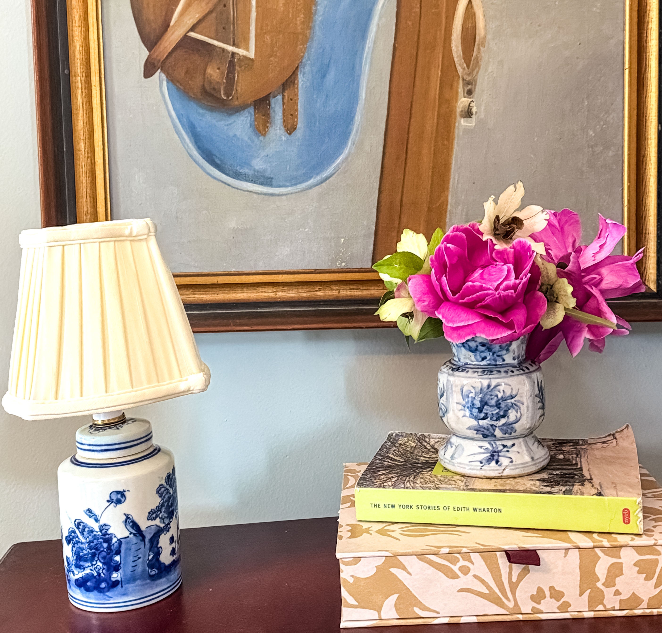 Porcelain Lidded Jar Flower Tiny Lamp